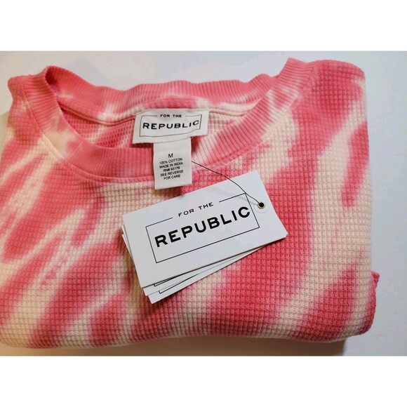 For The Republic Tops - NWT For The Republic Size M Pink White Tie Dye Waffle Knit Thermal Top Cotton